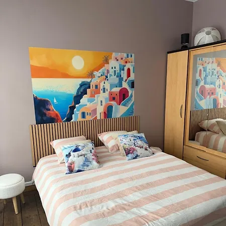Santorini Center 3 Bedrooms Lejlighed *