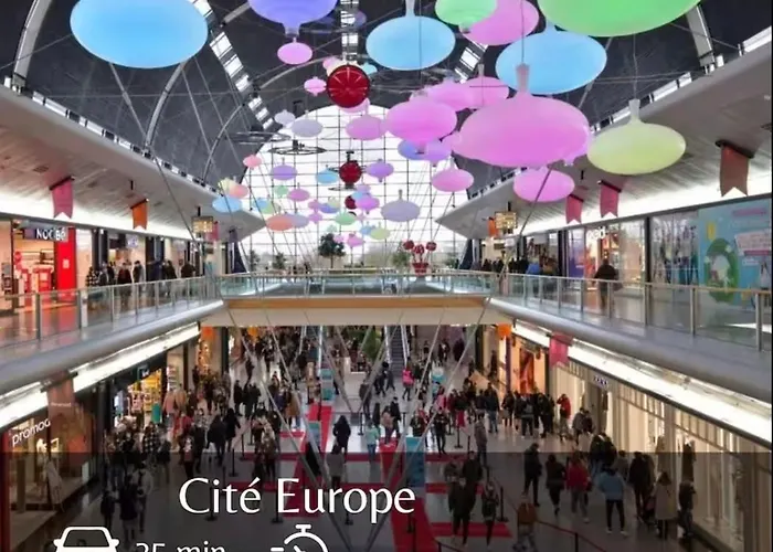 Santorini Center 3 Bedrooms