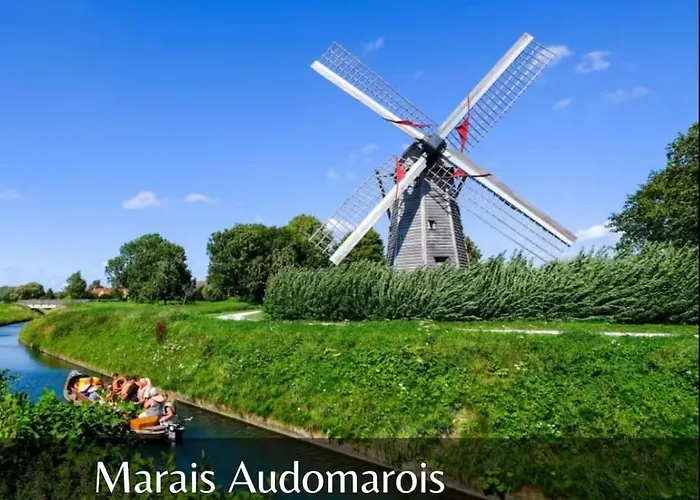 Santorini Center 3 Bedrooms Apartamento